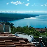 In With Sea View, Balcony, Air Conditioning, Wi-fi Opatija
