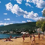 Appartement In With Sea View, Balcony, Air Conditioning, Wi-fi Opatija