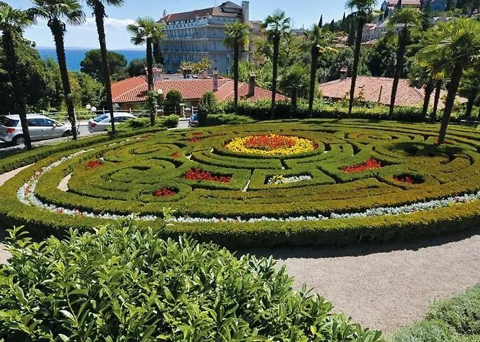 Apartamento In With Sea View, Balcony, Air Conditioning, Wi-fi Opatija
