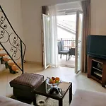 Apartamento In With Sea View, Balcony, Air Conditioning, Wi-fi