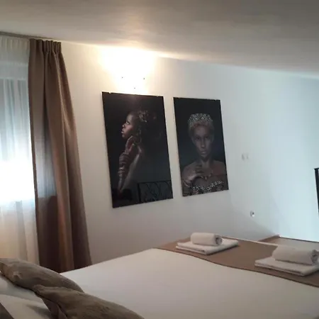 In With Sea View, Balcony, Air Conditioning, Wi-fi Opatija