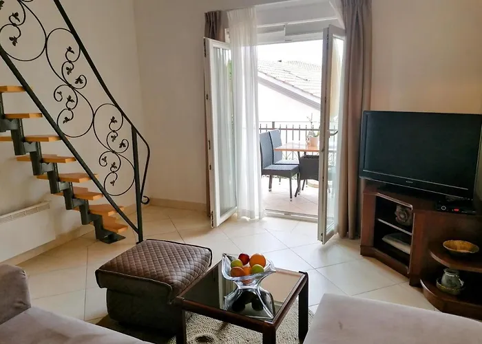 Lejlighed In With Sea View, Balcony, Air Conditioning, Wi-fi
