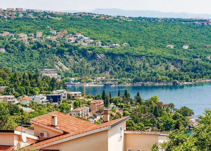 Lejlighed In With Sea View, Balcony, Air Conditioning, Wi-fi *